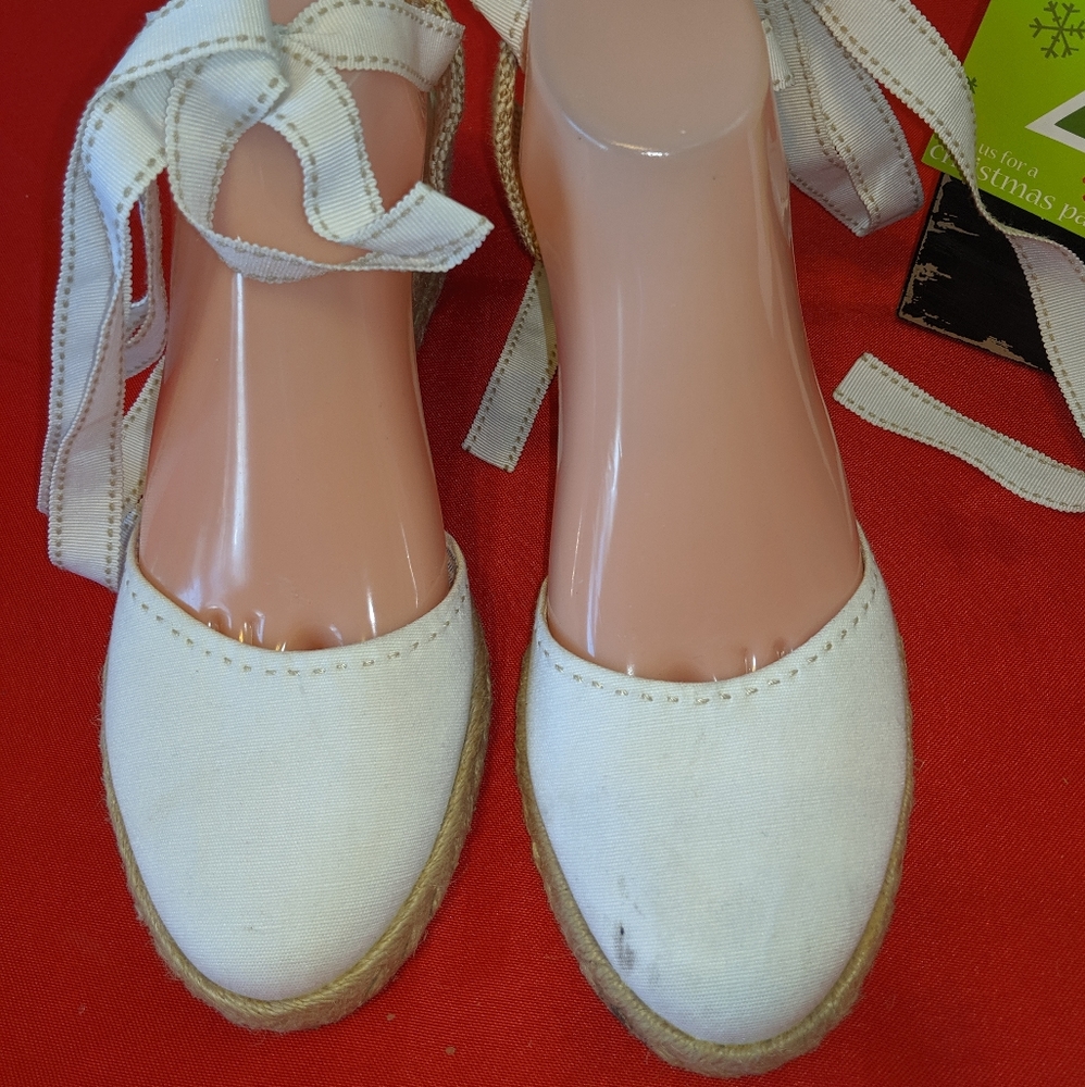 TOMMY HILFIGER LACE UP ESPADRILLES